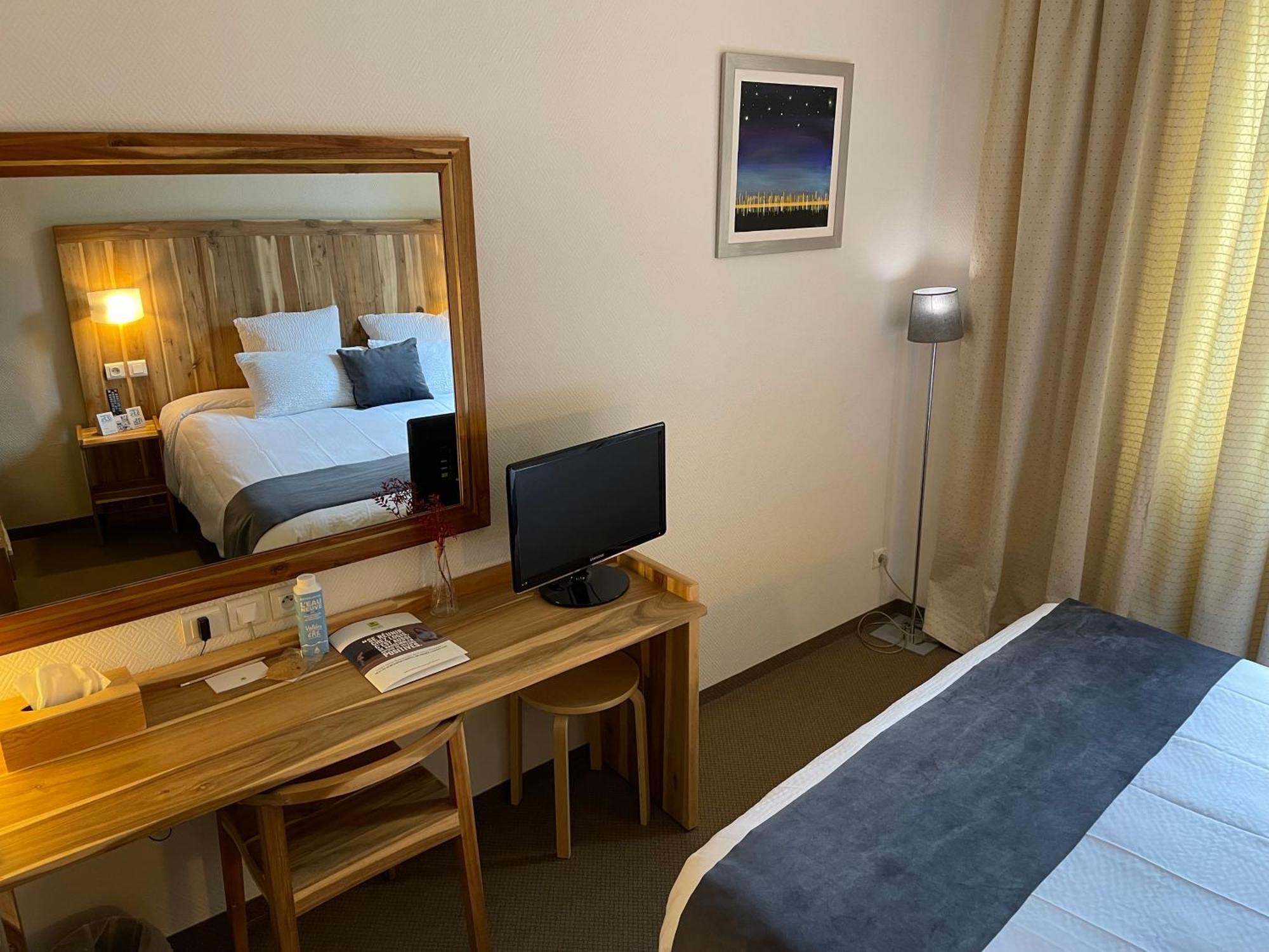 Logis Hotel De France & Restaurant Памие Екстериор снимка