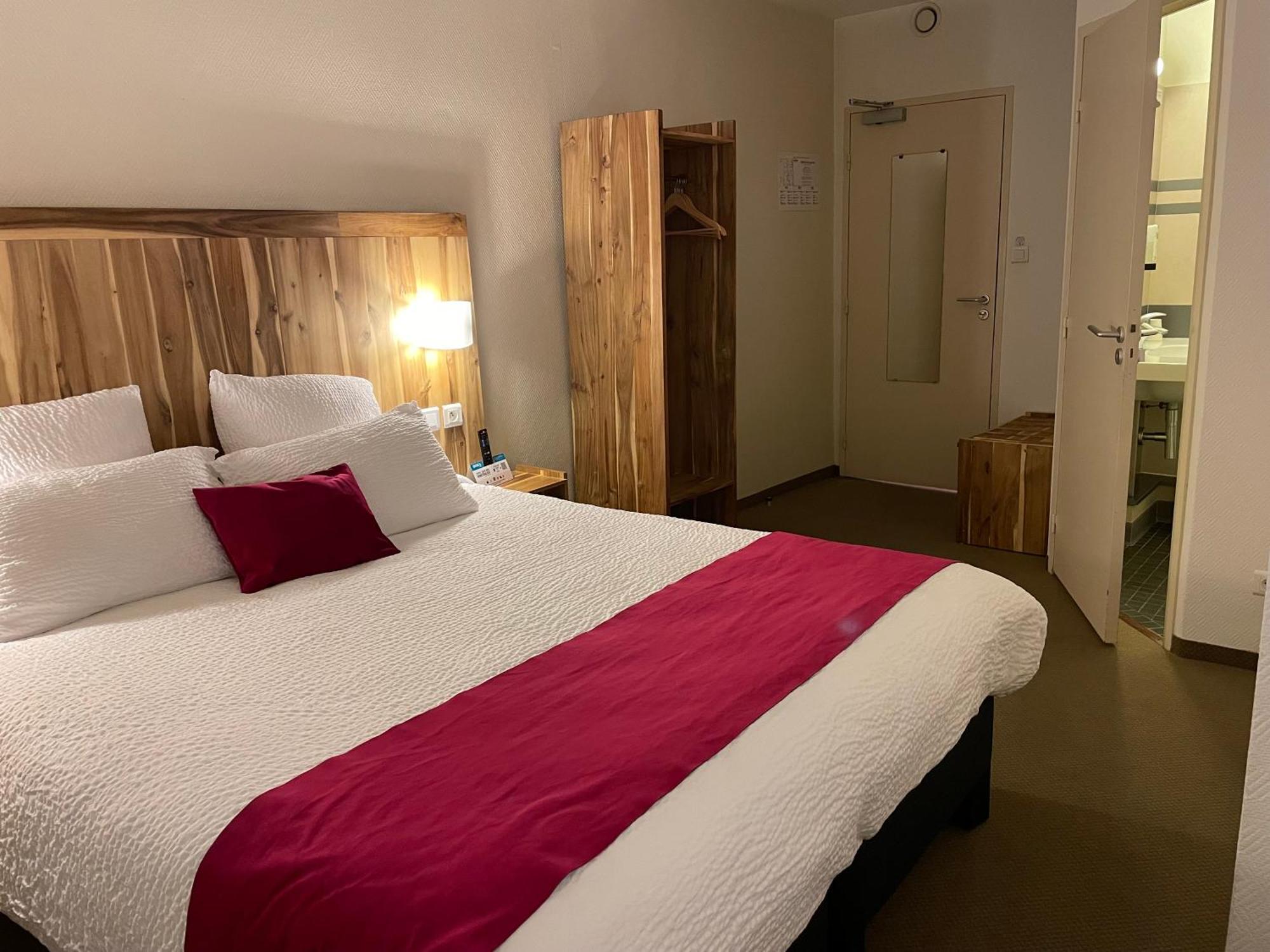Logis Hotel De France & Restaurant Памие Екстериор снимка