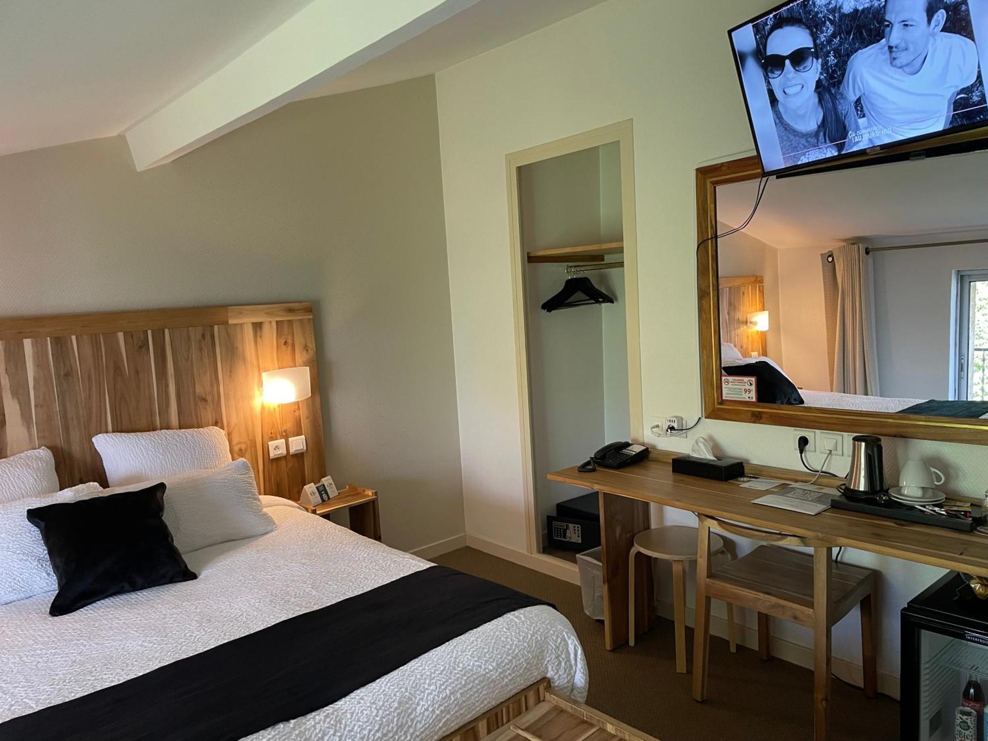 Logis Hotel De France & Restaurant Памие Екстериор снимка