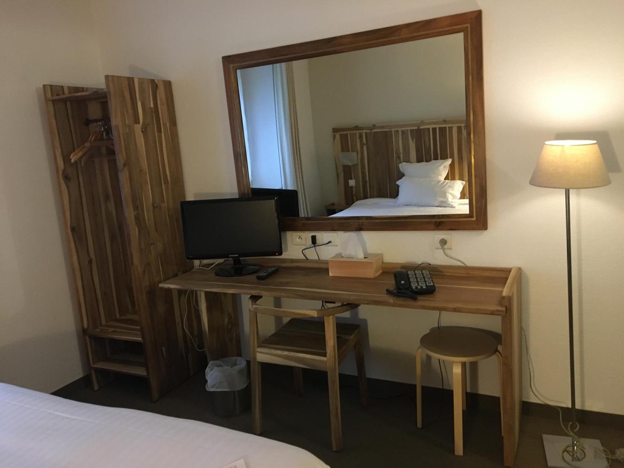 Logis Hotel De France & Restaurant Памие Екстериор снимка