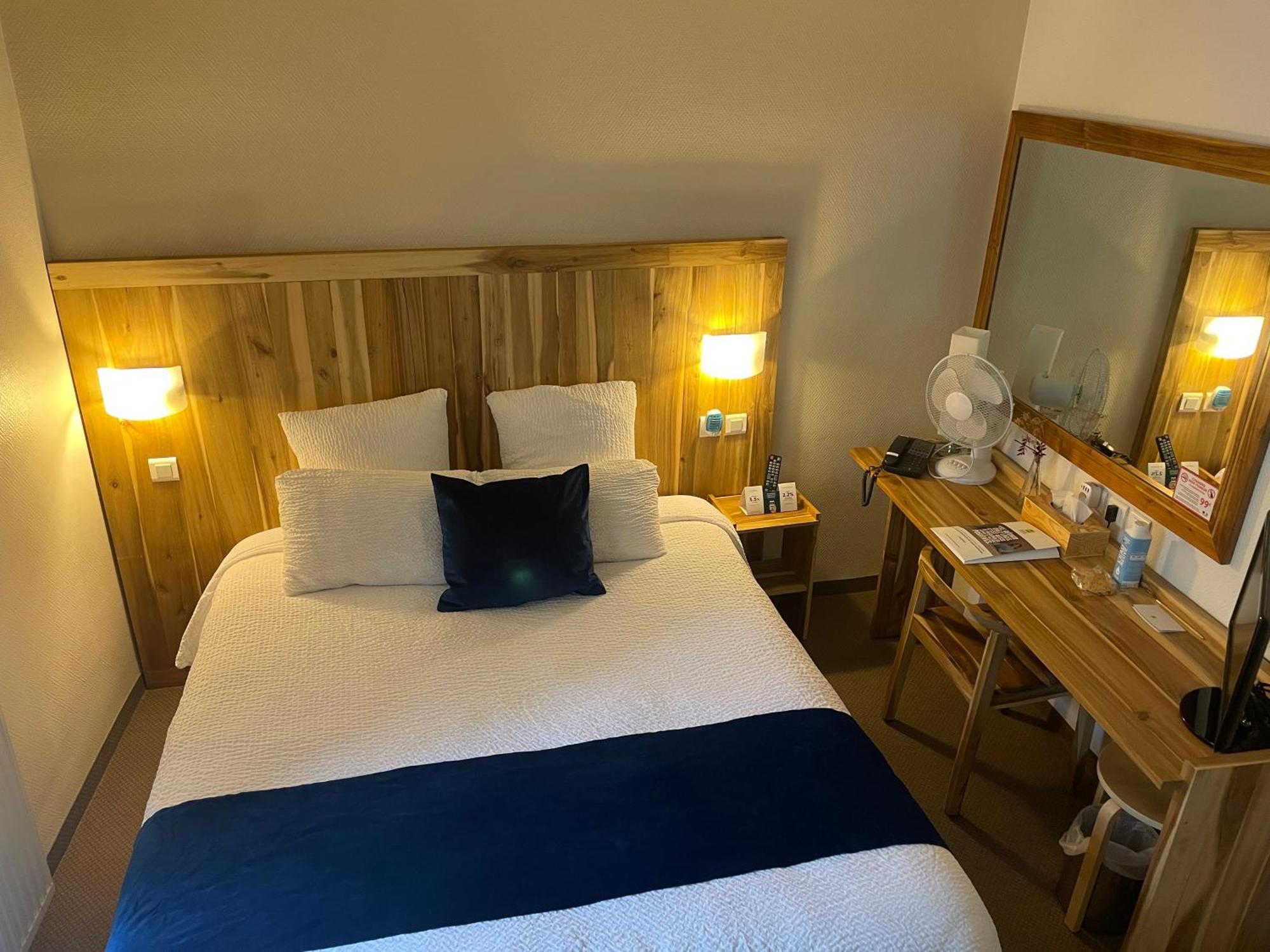 Logis Hotel De France & Restaurant Памие Екстериор снимка