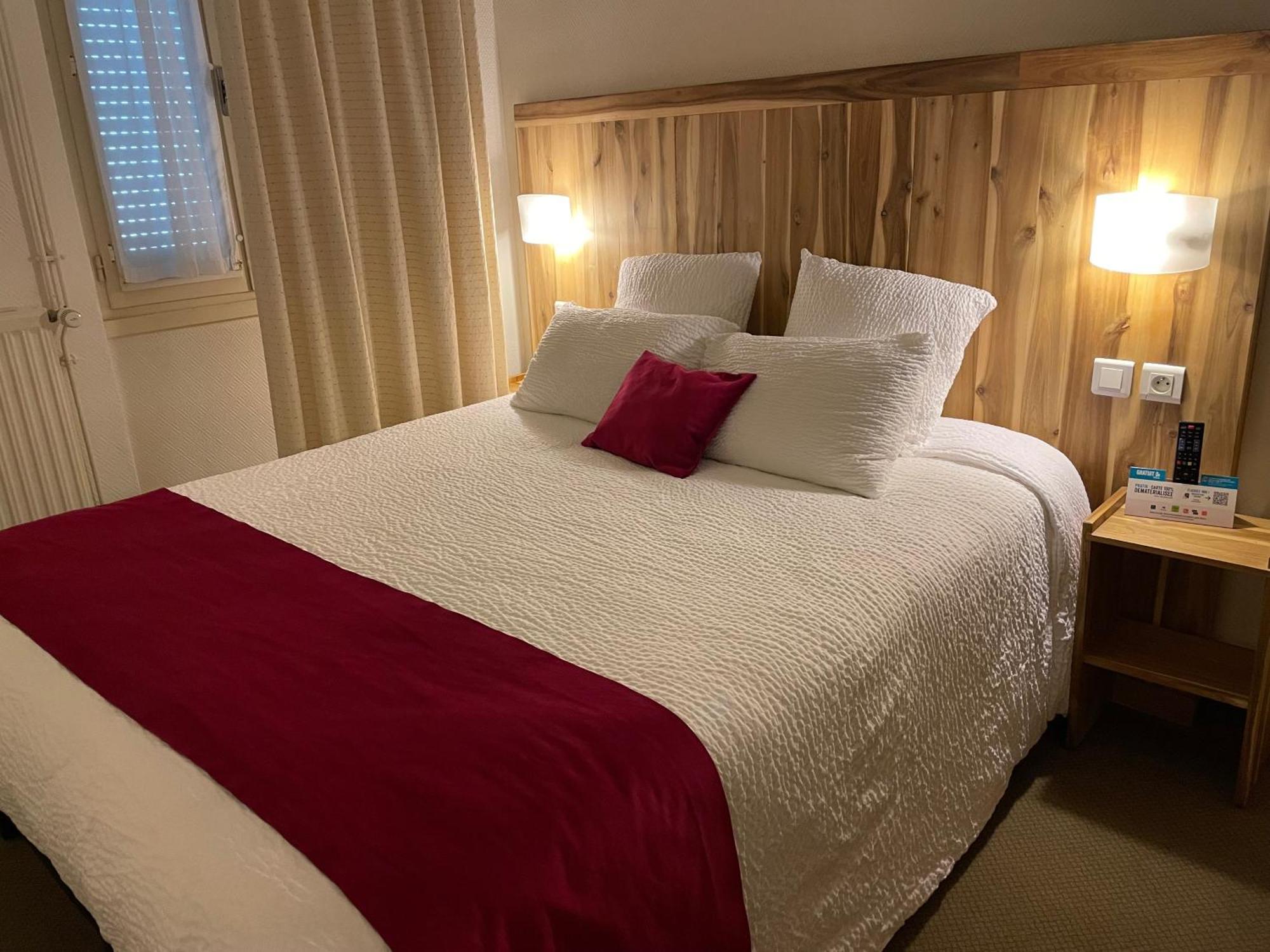 Logis Hotel De France & Restaurant Памие Екстериор снимка